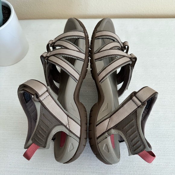 Teva Light Brown Adjustable Ankle Strap Sport Sandals Women’s 9 - Picture 2 of 14